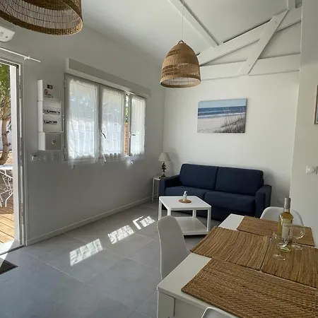 Les Salines Oleron Apartment Saint-Pierre-d'Oleron Exterior photo
